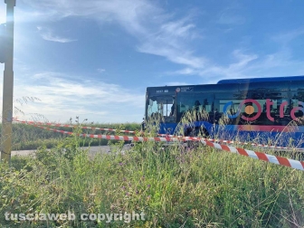 Viterbo - Scontro autobus-moto sulla Cassia nord, un morto