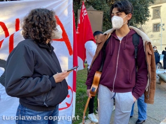 Morte di Lorenzo Perelli, la manifestazione della Rete degli studenti medi