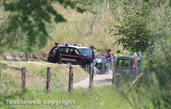 Morti madre e figlio, il recupero dei corpi