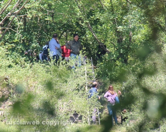 Morti madre e figlio, il recupero dei corpi