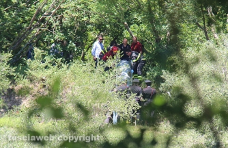 Morti madre e figlio, il recupero dei corpi