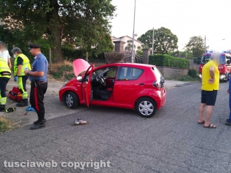 Montefiascone - Moto contro auto