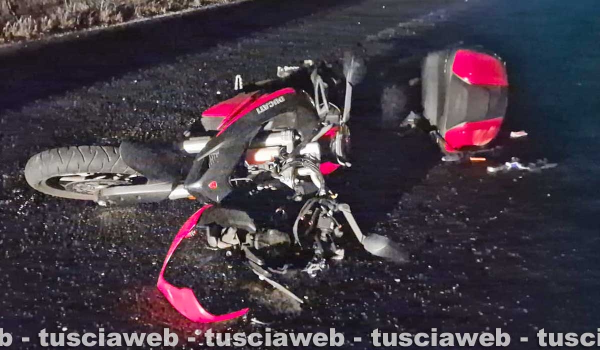 Motociclista muore sulla superstrada, traffico bloccato in direzione Orte