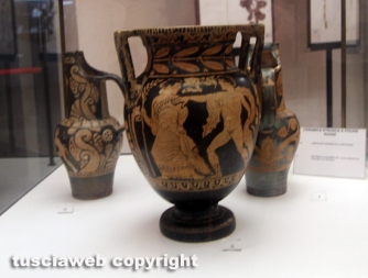Museo civico - Gli etruschi vilipesi e smerdati