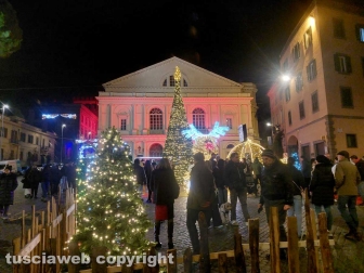 Viterbo - Natale 2025 - La magia delle luci