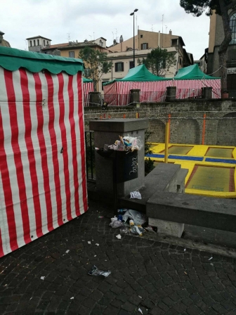 Natale - Città nel caos