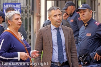 Negoziante ucciso a sprangate