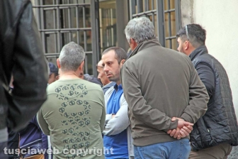 Negoziante ucciso a sprangate