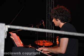 Caffeina - Neri Marcorè