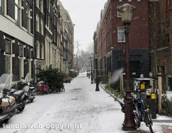 Maltempo - Neve anche ad Amsterdam