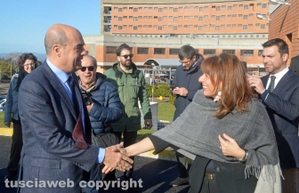 Nicola Zingaretti visita il pronto soccorso di Belcolle