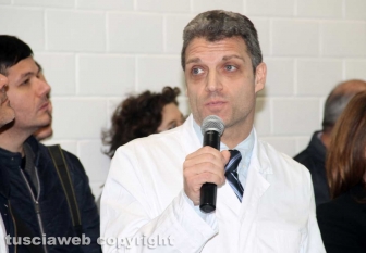 Nicola Zingaretti visita il pronto soccorso di Belcolle