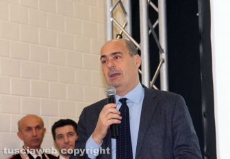Nicola Zingaretti visita il pronto soccorso di Belcolle