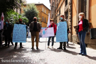 Noi non ce la beviamo