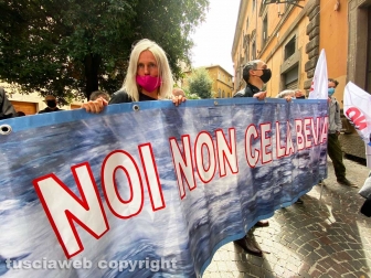 Noi non ce la beviamo