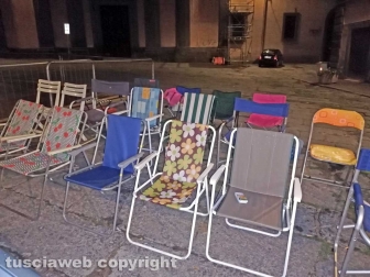 Notte in piazza in attesa del Trasporto