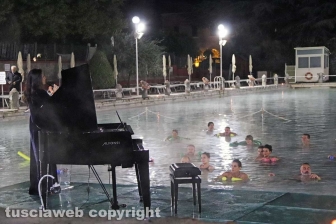 Viterbo - Notturni sull'acqua alle Terme dei Papi