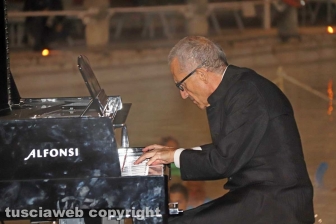 Viterbo - Notturni sull'acqua alle Terme dei Papi