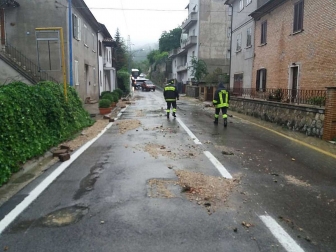 I primi danni del nubifragio su Orte