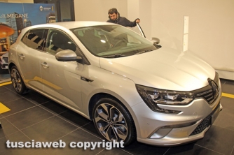 Nuova Renault Megane, un\'auto scoppiettante