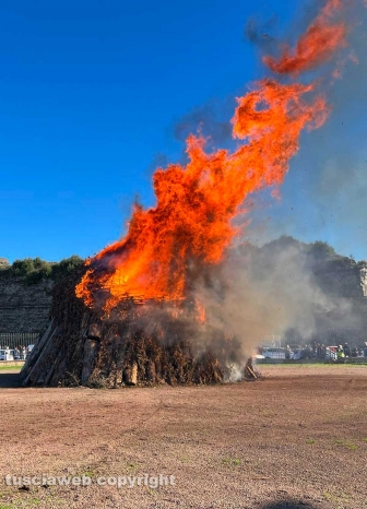 Nepi - "O' focarò" di Sant'Antonio Abate