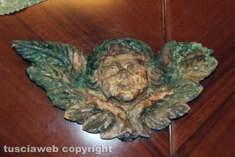 Oggetti sacri restituiti alla curia