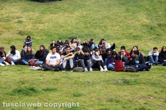Operai e studenti a Valle Faul