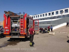 Operaio minaccia di darsi fuoco in tribunale