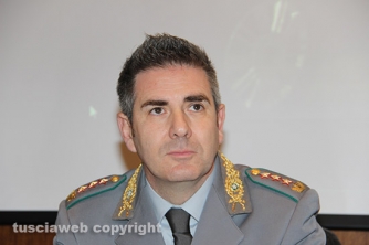 Operazione Led - La conferenza stampa di forestale e carabinieri - Il comandante provinciale della forestale Giovanni Coviello