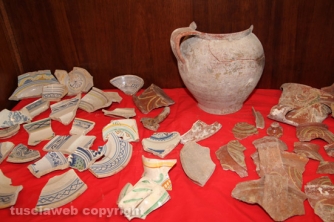 Operazione Medioevo - I reperti del \'500 sequestrati dai carabinieri