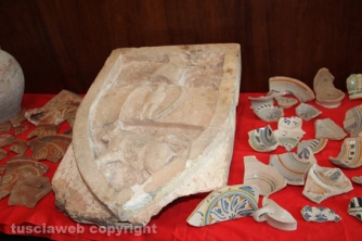 Operazione Medioevo - I reperti del \'500 sequestrati dai carabinieri