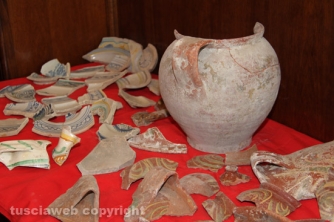 Operazione Medioevo - I reperti del '500 sequestrati dai carabinieri