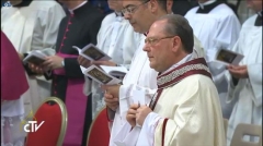La cerimonia in Vaticano