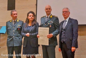 Prefettura - La premiazione di Andrea Longo