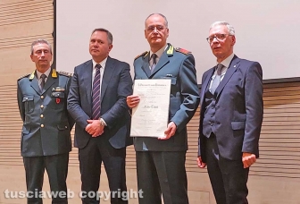 Prefettura - La premiazione di Fabio Tiani