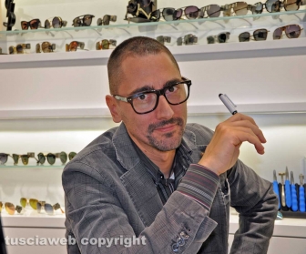 Viterbo - Ottica Burla - Massimo Burla - ottico e proprietario negozio