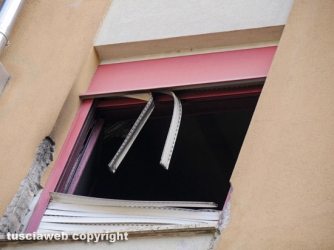 Palazzina in fiamme a Orte