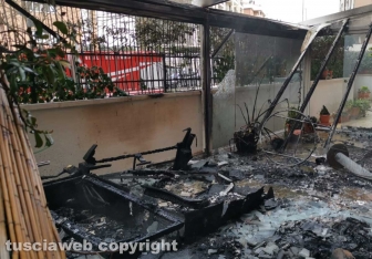 Appartamento in fiamme a Ponte dell'Elce