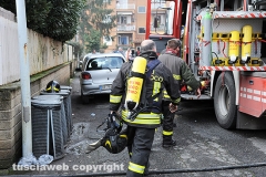 Palazzo in fiamme a Capranica