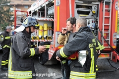 Palazzo in fiamme a Capranica