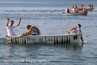 Palio delle barche, vince La Valle