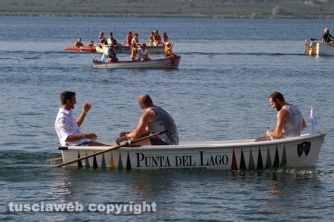 Palio delle barche, vince La Valle