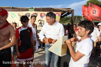Palio delle barche, vince La Valle