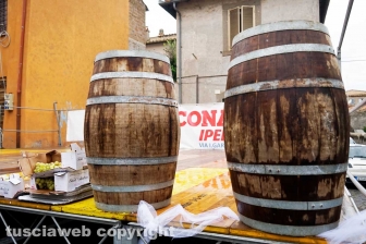 Palio delle botti, vince il maltempo