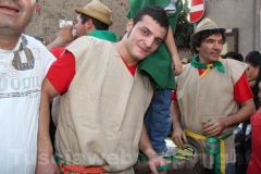 Catarcini con la botte della contrada di Porta fiorita