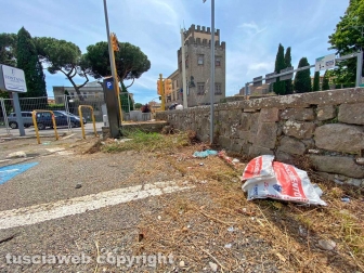 Parcheggio abbandonato