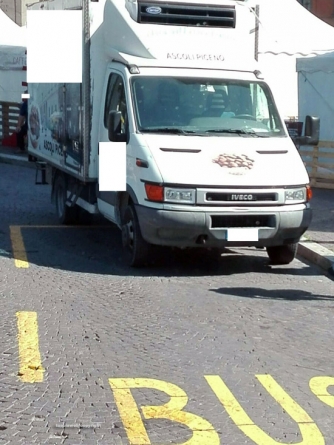 Parcheggio selvaggio in città