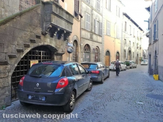 Parcheggio selvaggio in tutto il centro storico