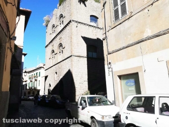 Parcheggio selvaggio in tutto il centro storico