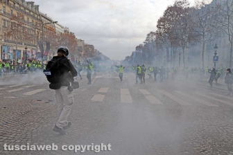 Parigi, fotografi e giornalisti sul campo - 8 dicembre - Foto Daniele Camilli